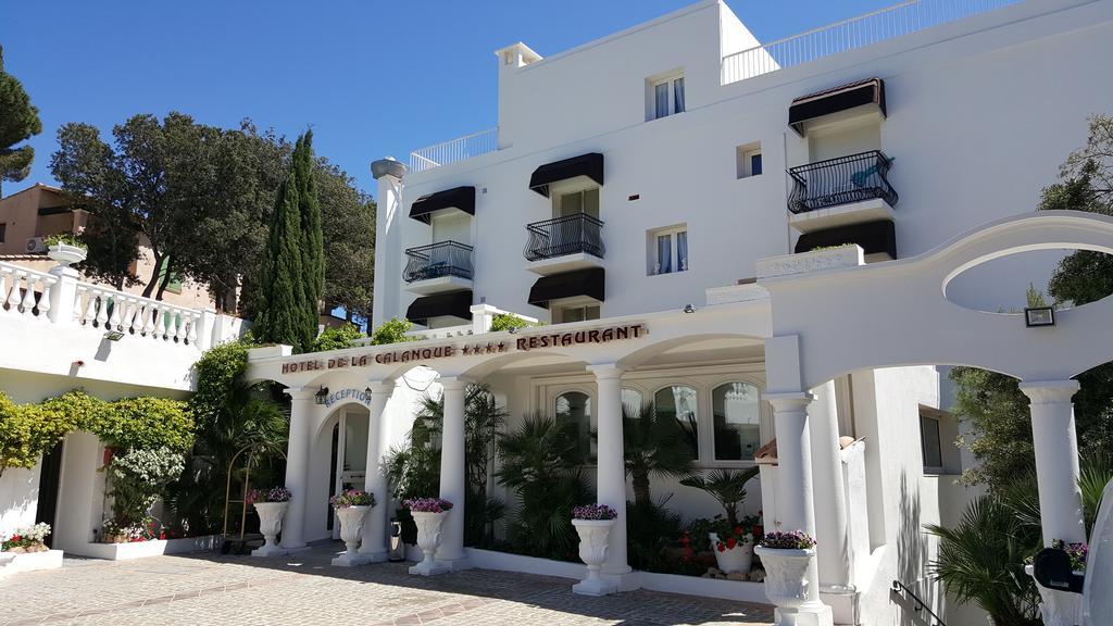 Hotel La Calanque Кавалере-сюр-Мер Екстериор снимка